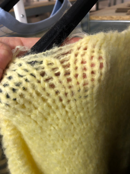 B-Ware 816. Helena Schleifen Strickjacke - Zitronengelb