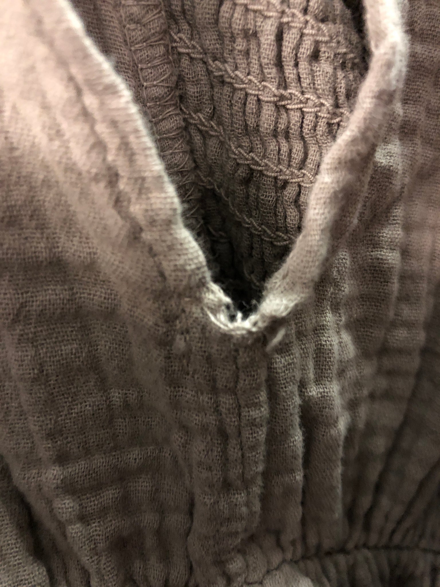 B-Ware 861. Amelia Musselin Kleid - Taupe