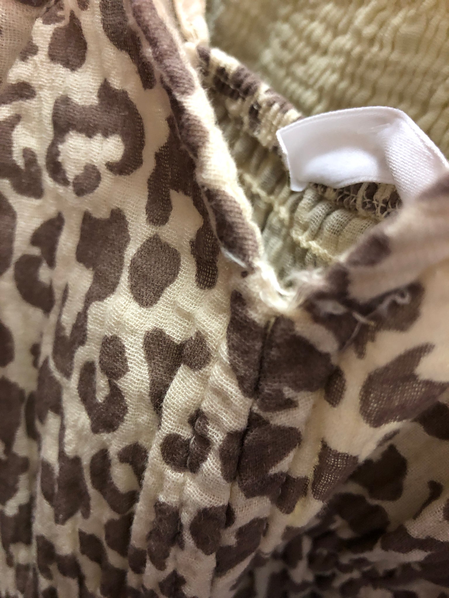 B-Ware 864. Amelia Musselin Kleid - Leo/Taupe