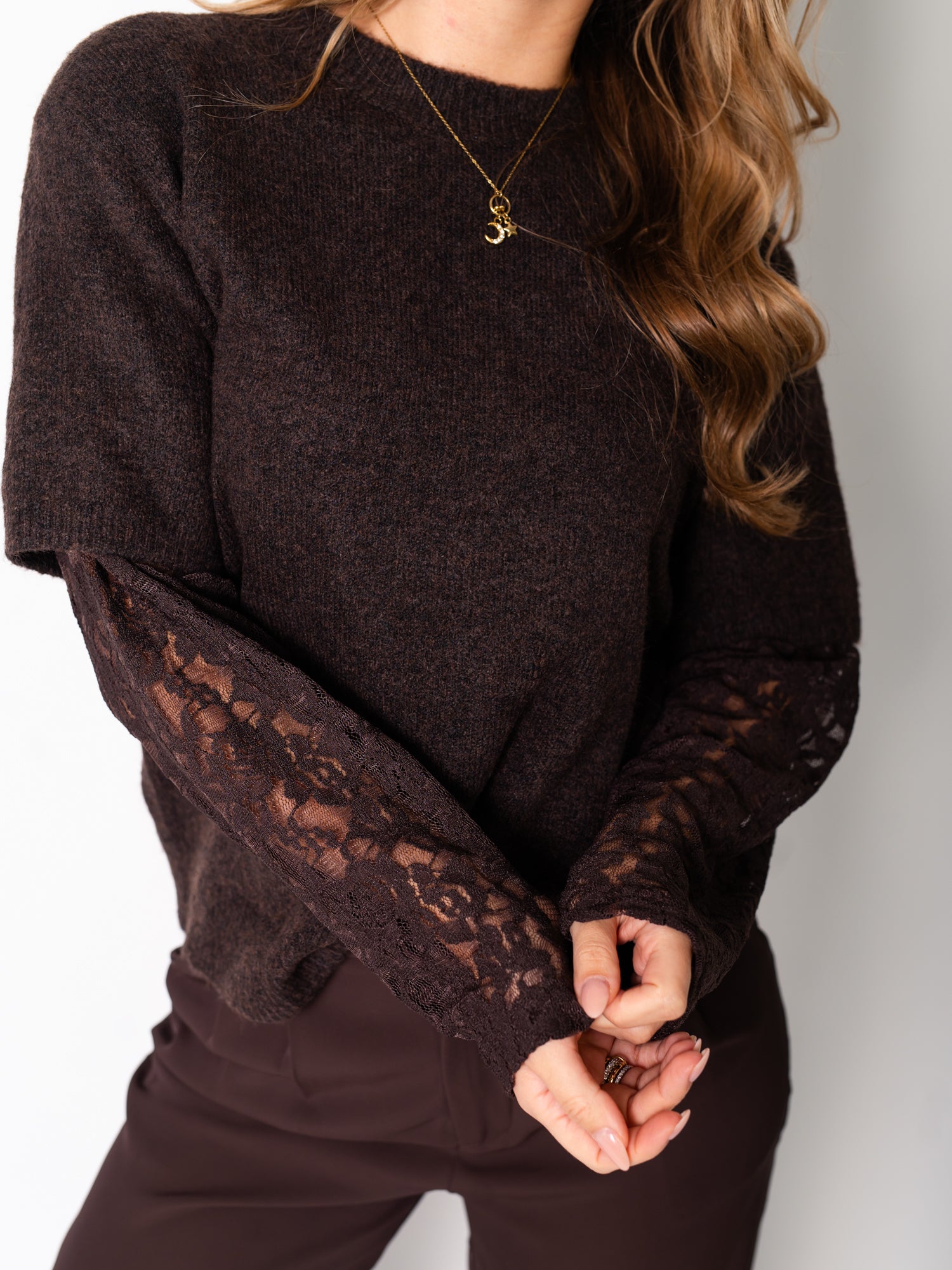 Fini Lace Pullover - Braun