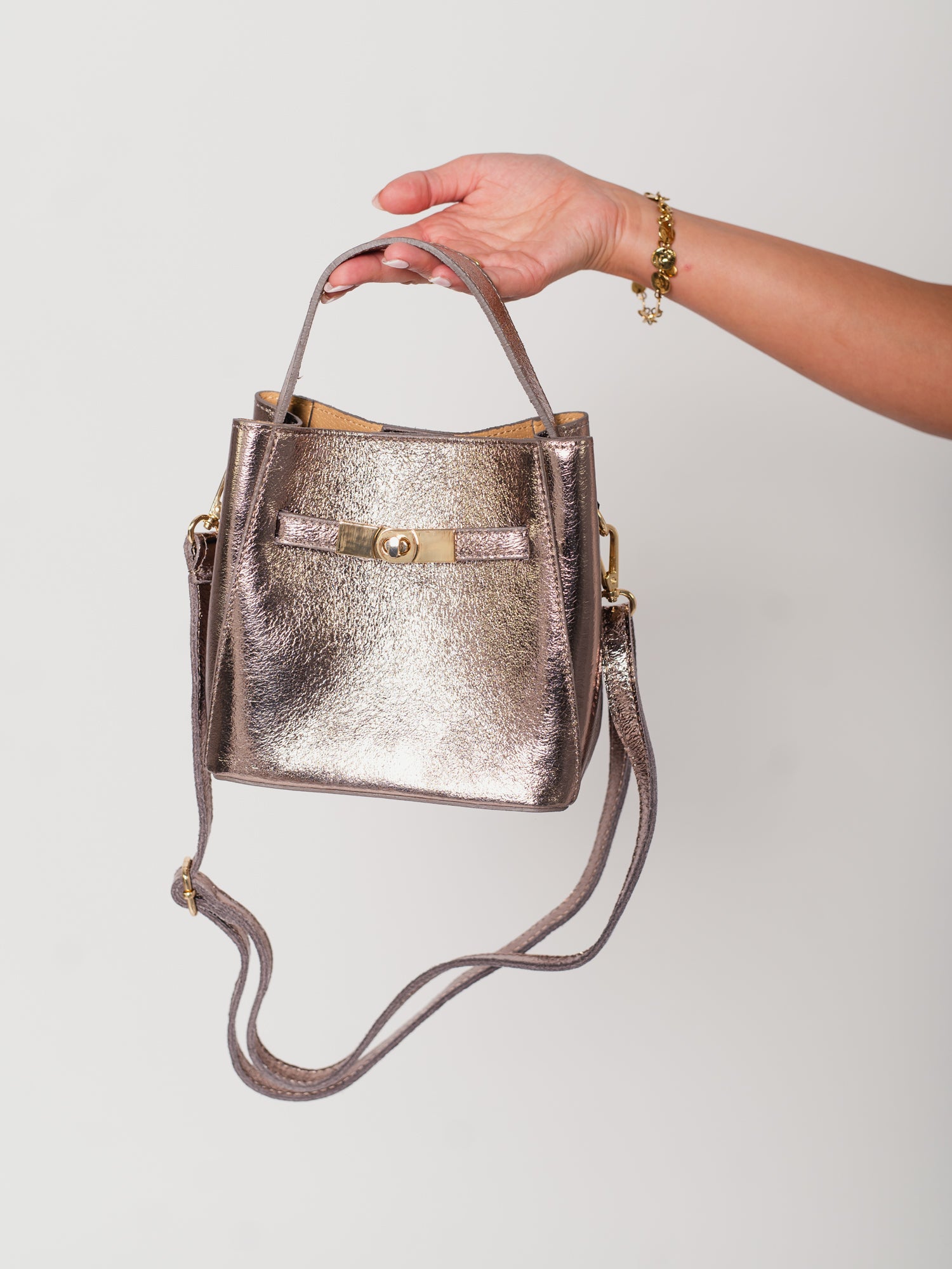Cynthia Bucket Bag - Metallic Bronze