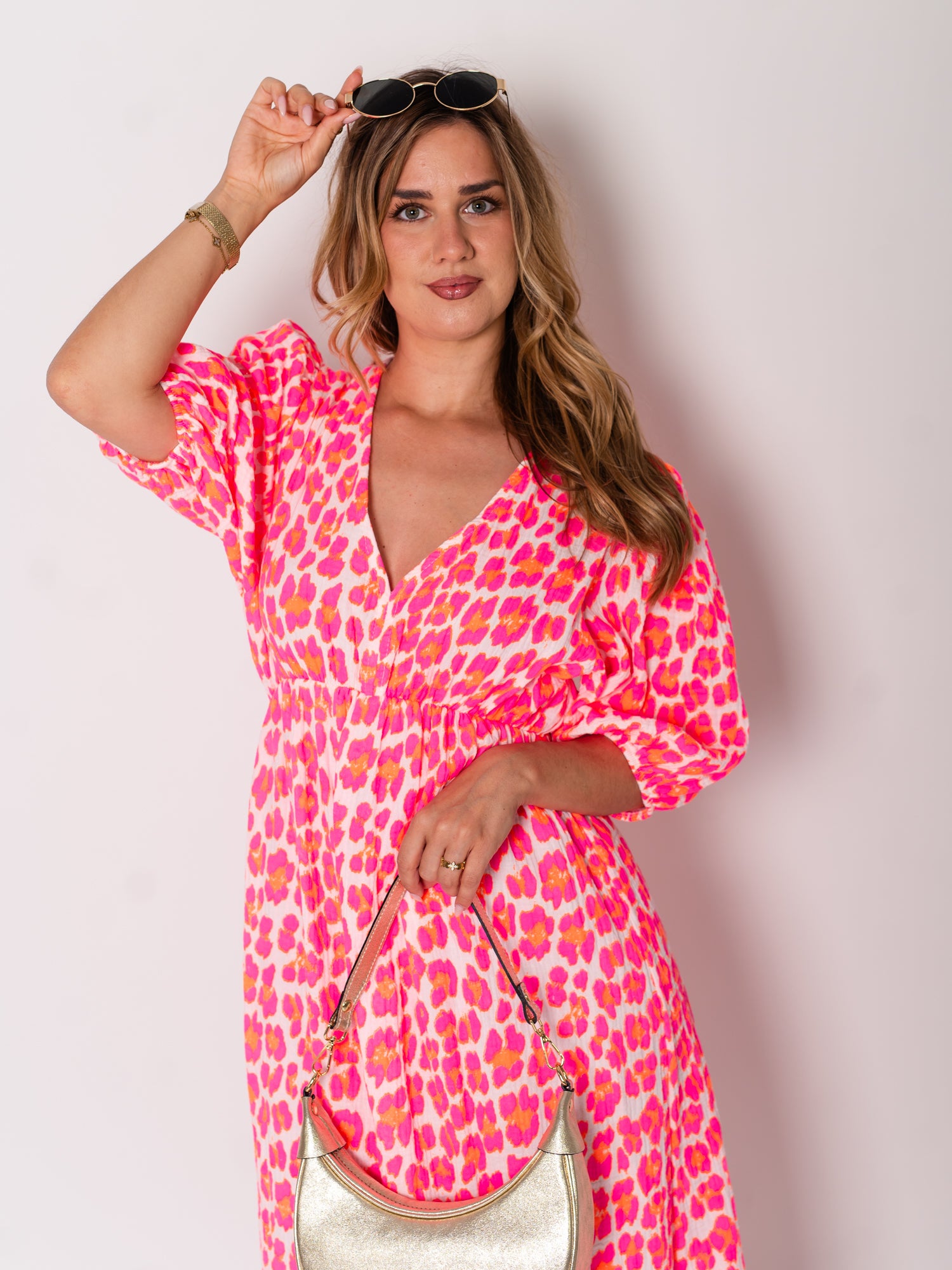 Amelia Musselin Kleid - Leo/Pink/Weiß