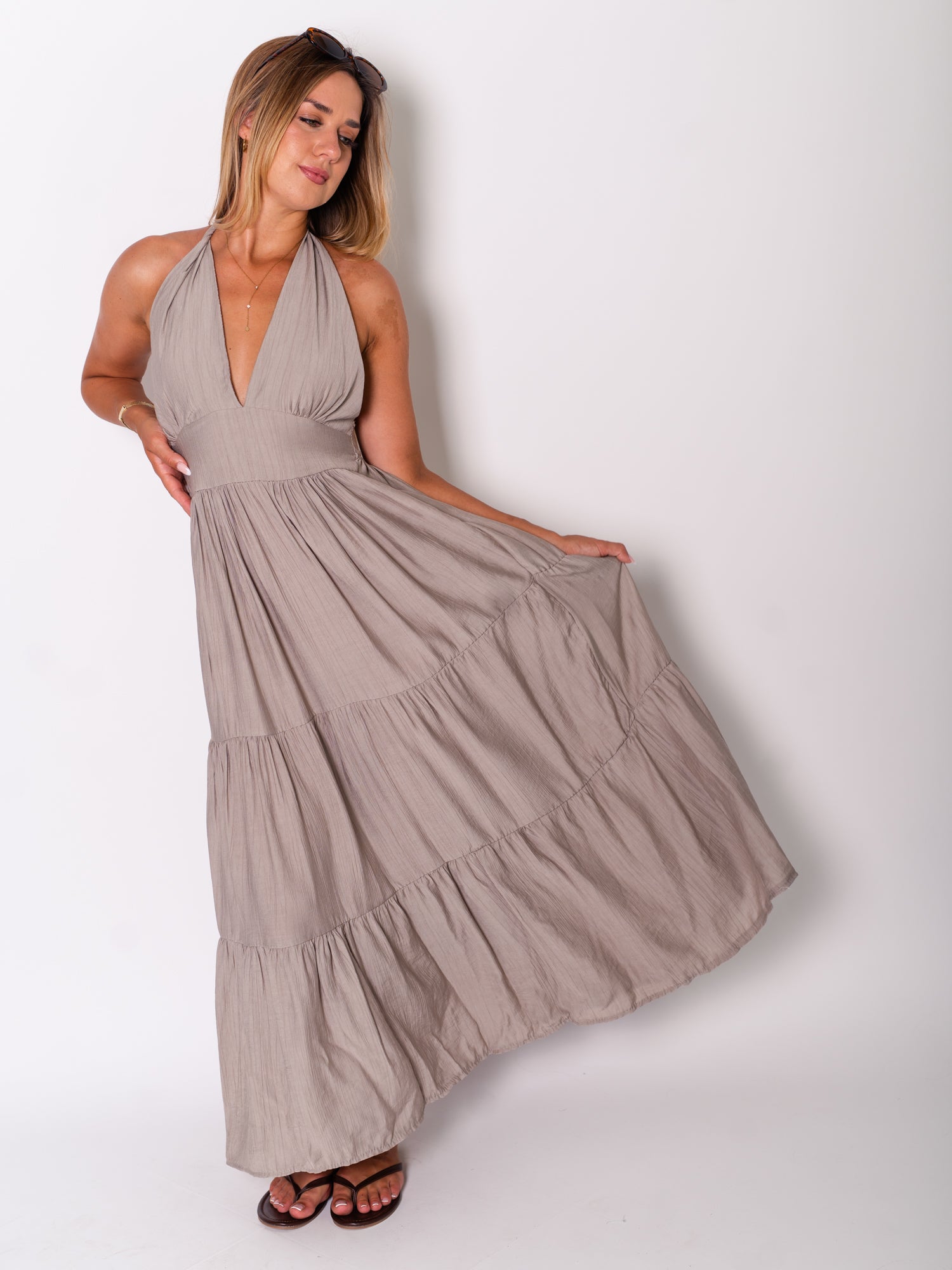 Marilyn Neckholder Kleid - Taupe