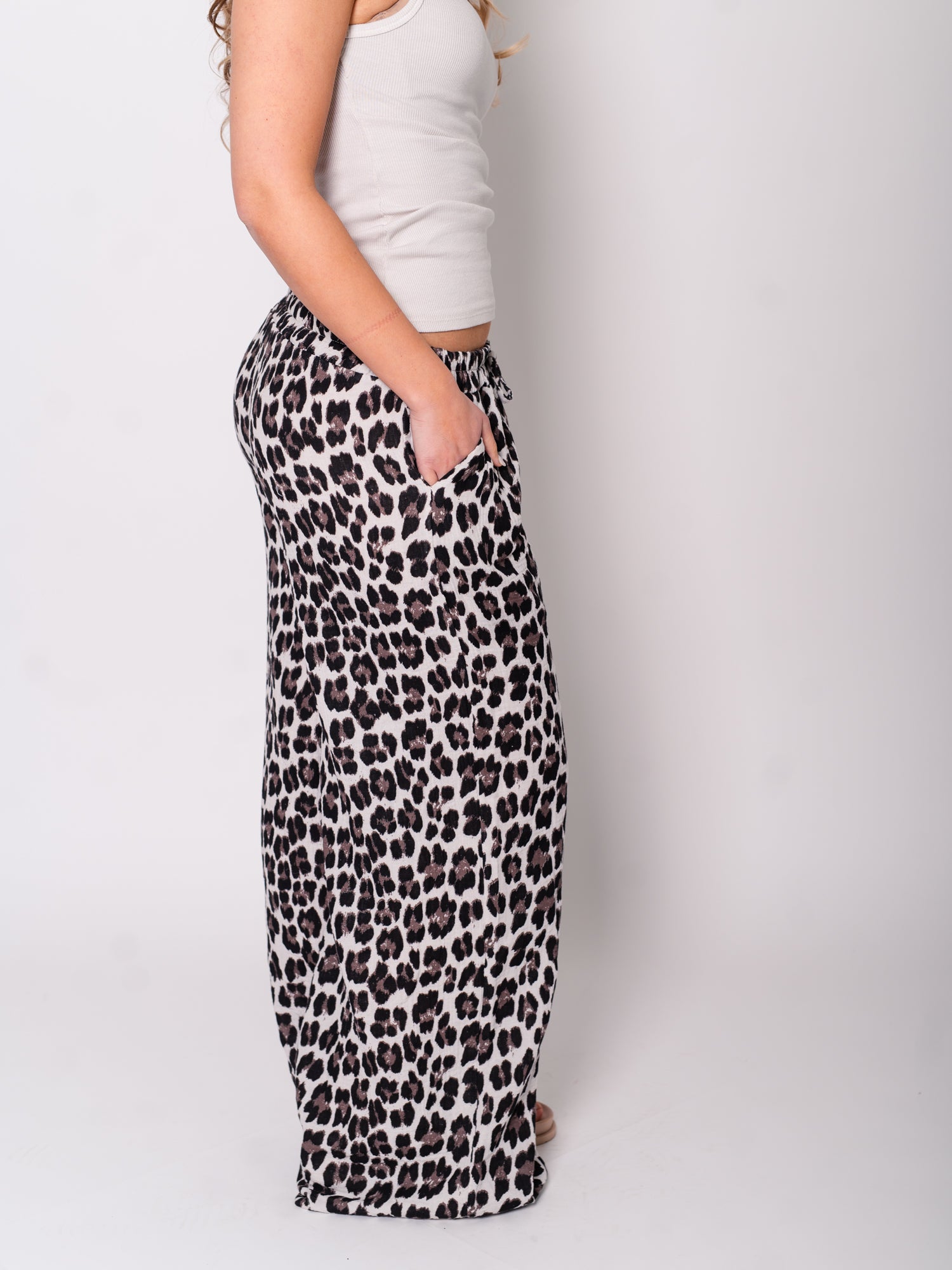 Beachy Musselin Hose - Leo/Grau