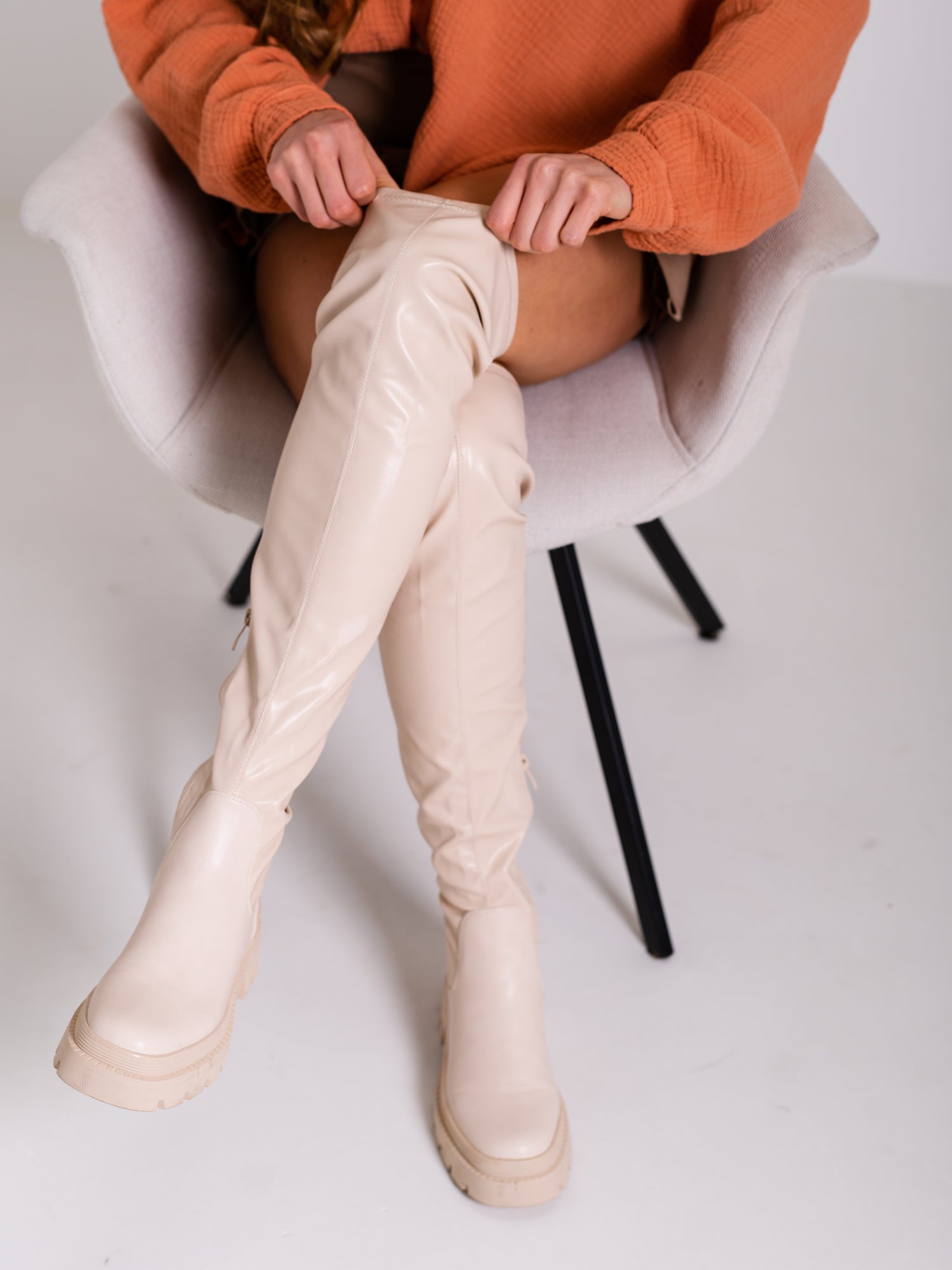 B-Ware 258. Alma Overknee Boots - Beige Größe 38