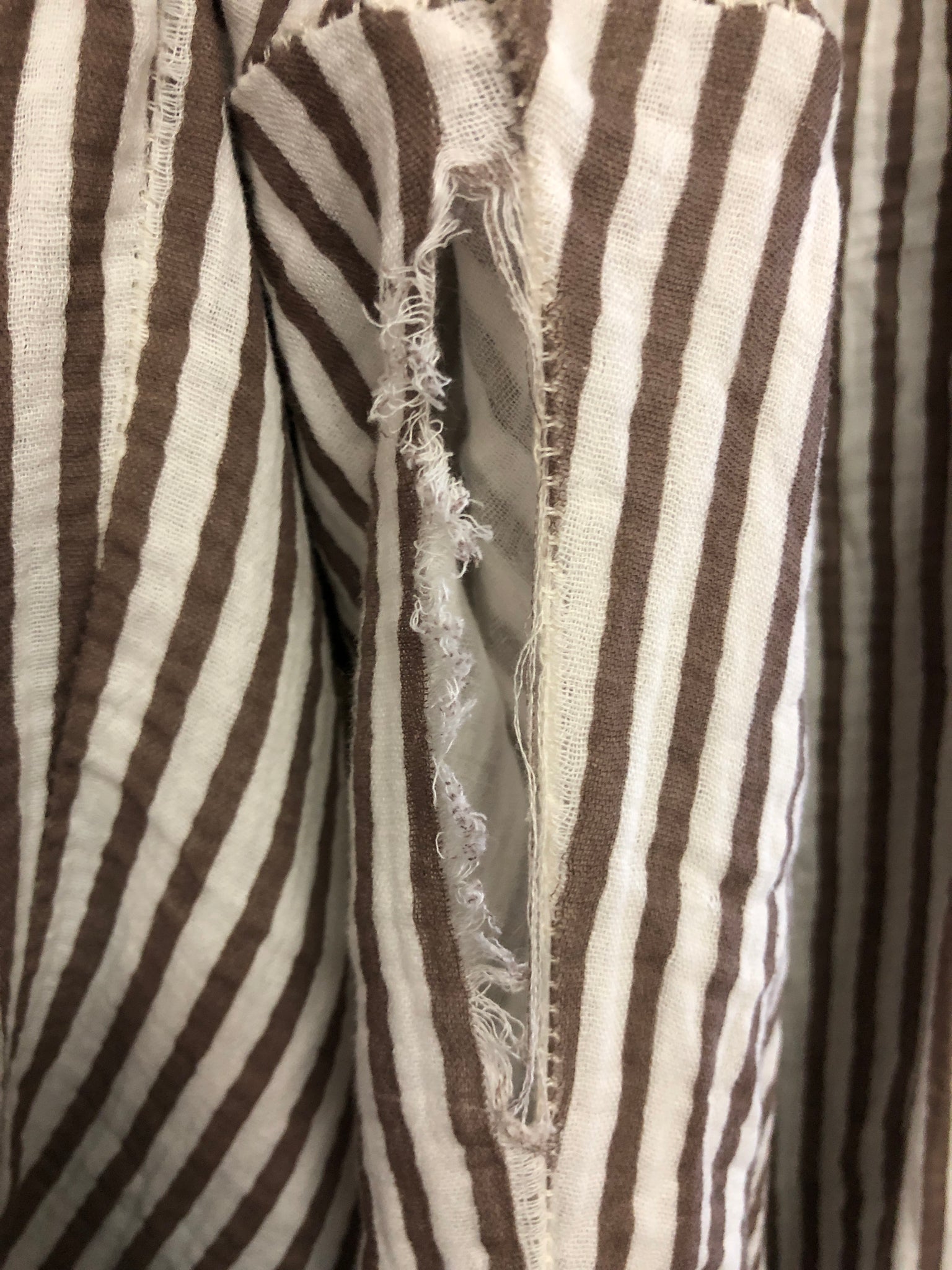 B-Ware 845. Beachy Musselin Hose -  Streifen/Taupe/Weiß