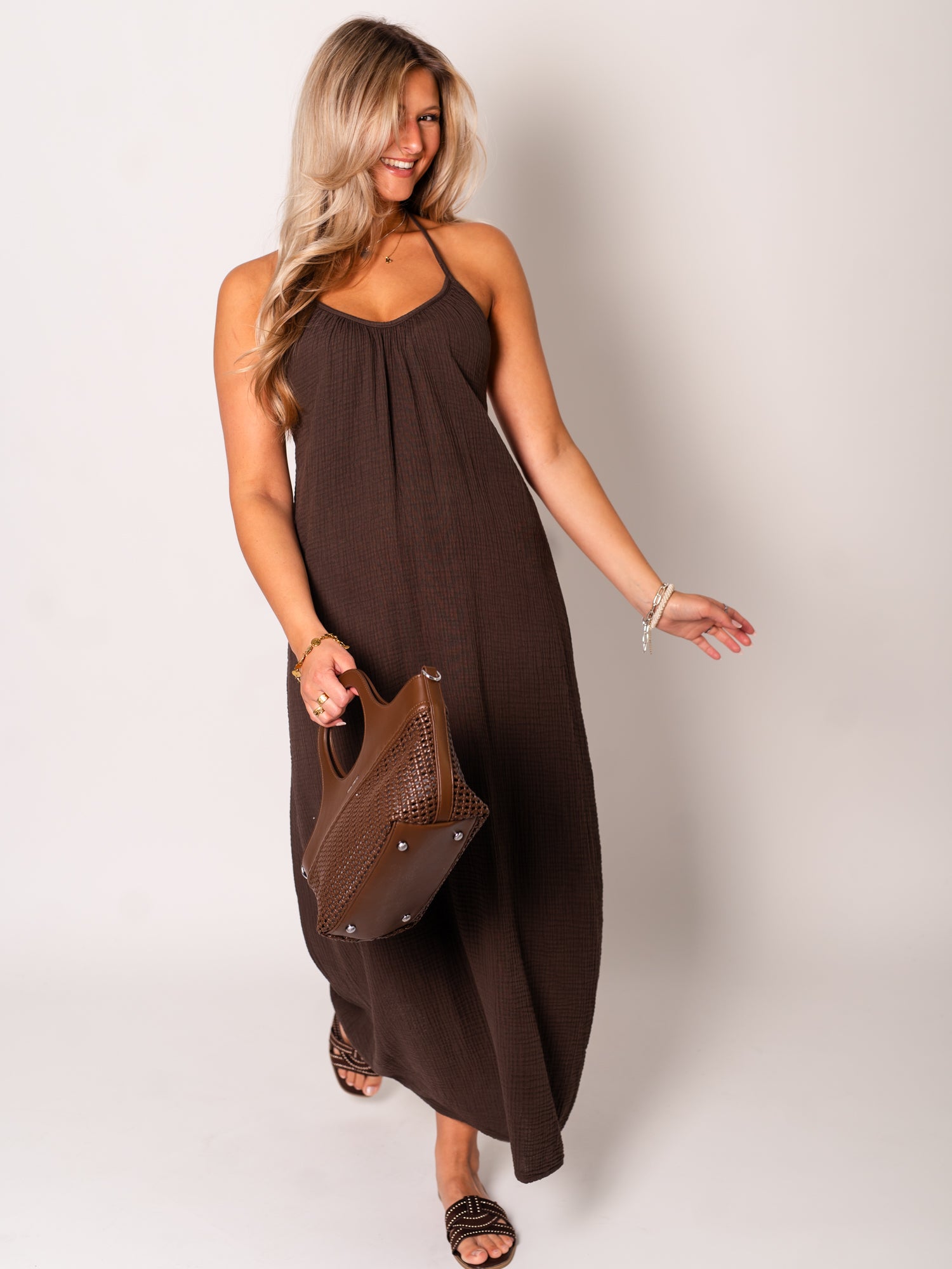 Oceane Neckholder Musselin Kleid - Espresso