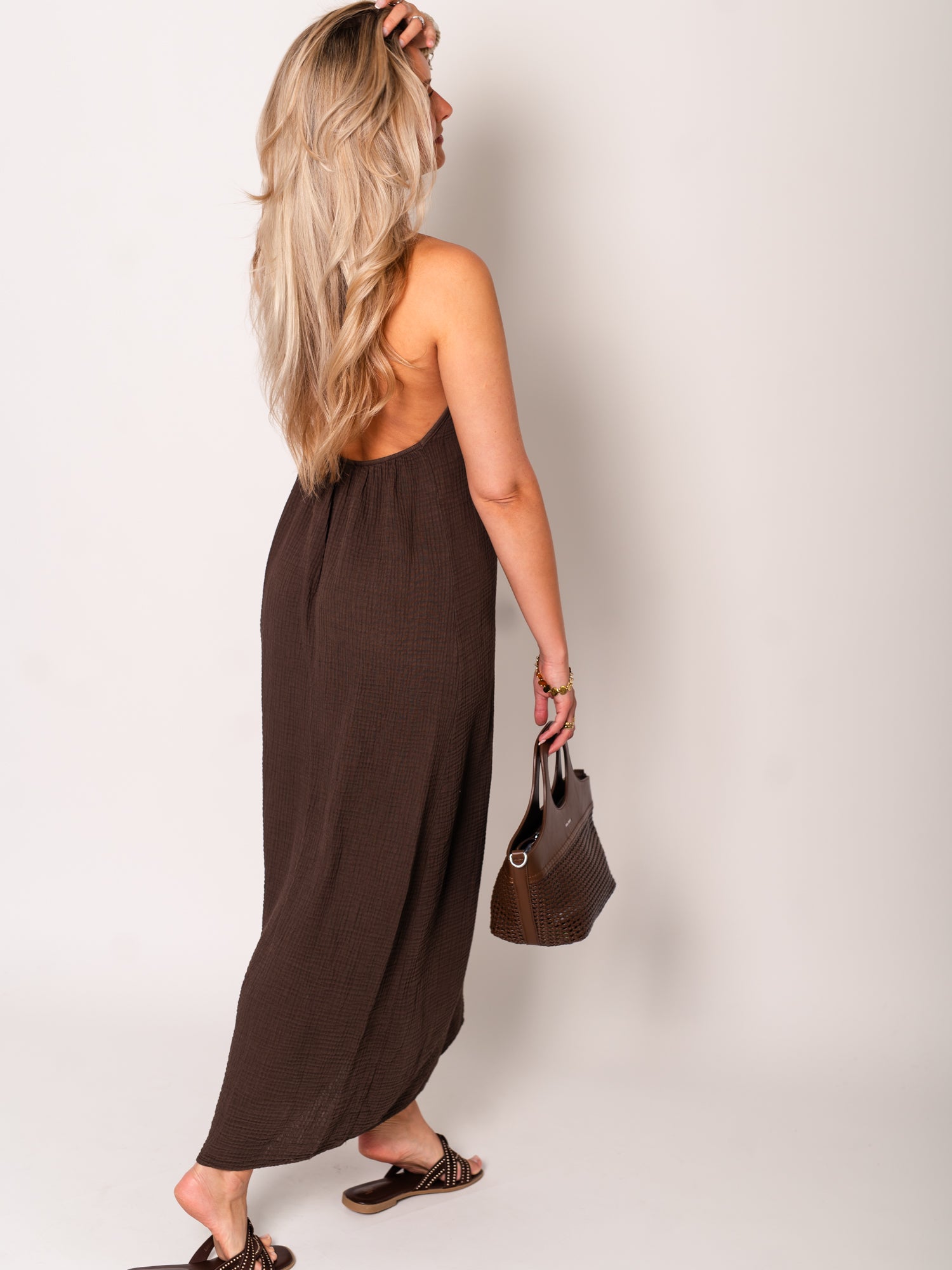 Oceane Neckholder Musselin Kleid - Espresso