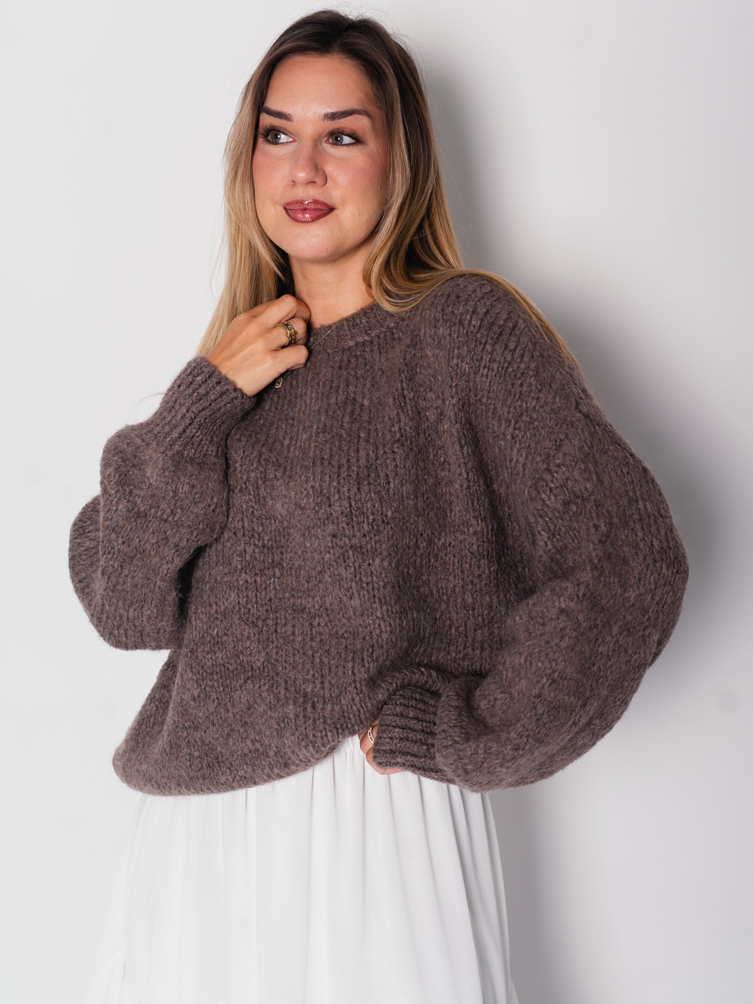 Confident Pullover - Coffee