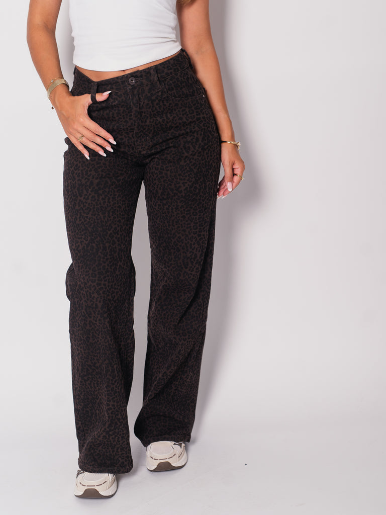 Darja Straight-Leg Dad Fit Jeans - Leo/Braun