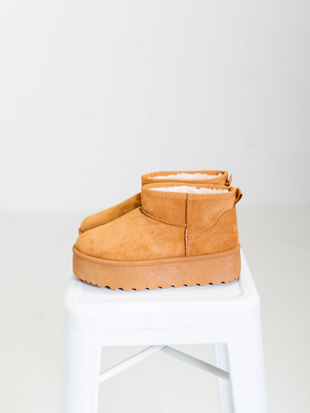 Cozy Mini Boots - Camel