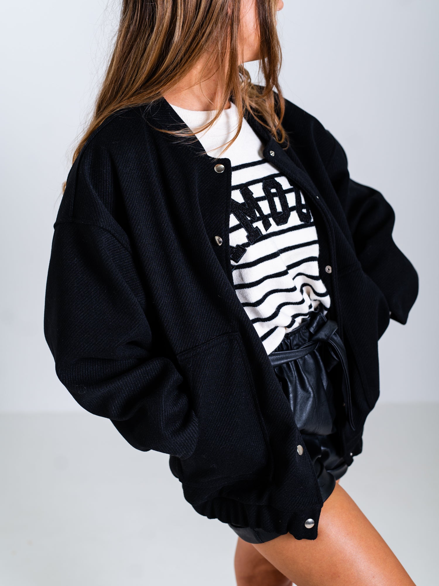 Anny Oversize Jacke - Schwarz