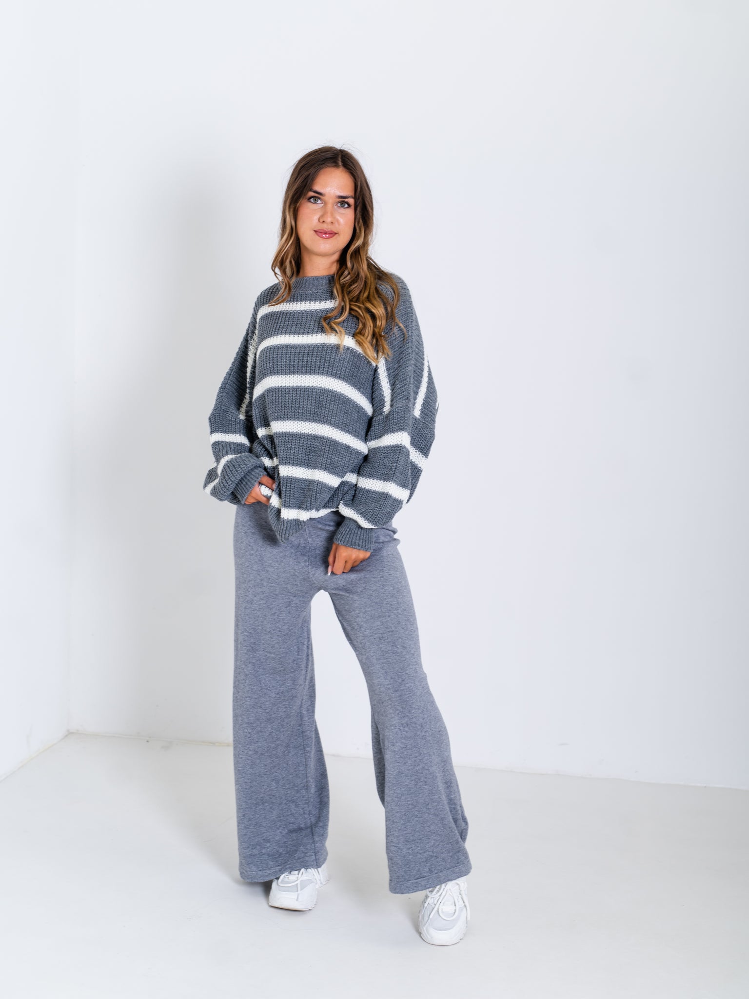 Sally Streifen Pullover - Grau/Weiß
