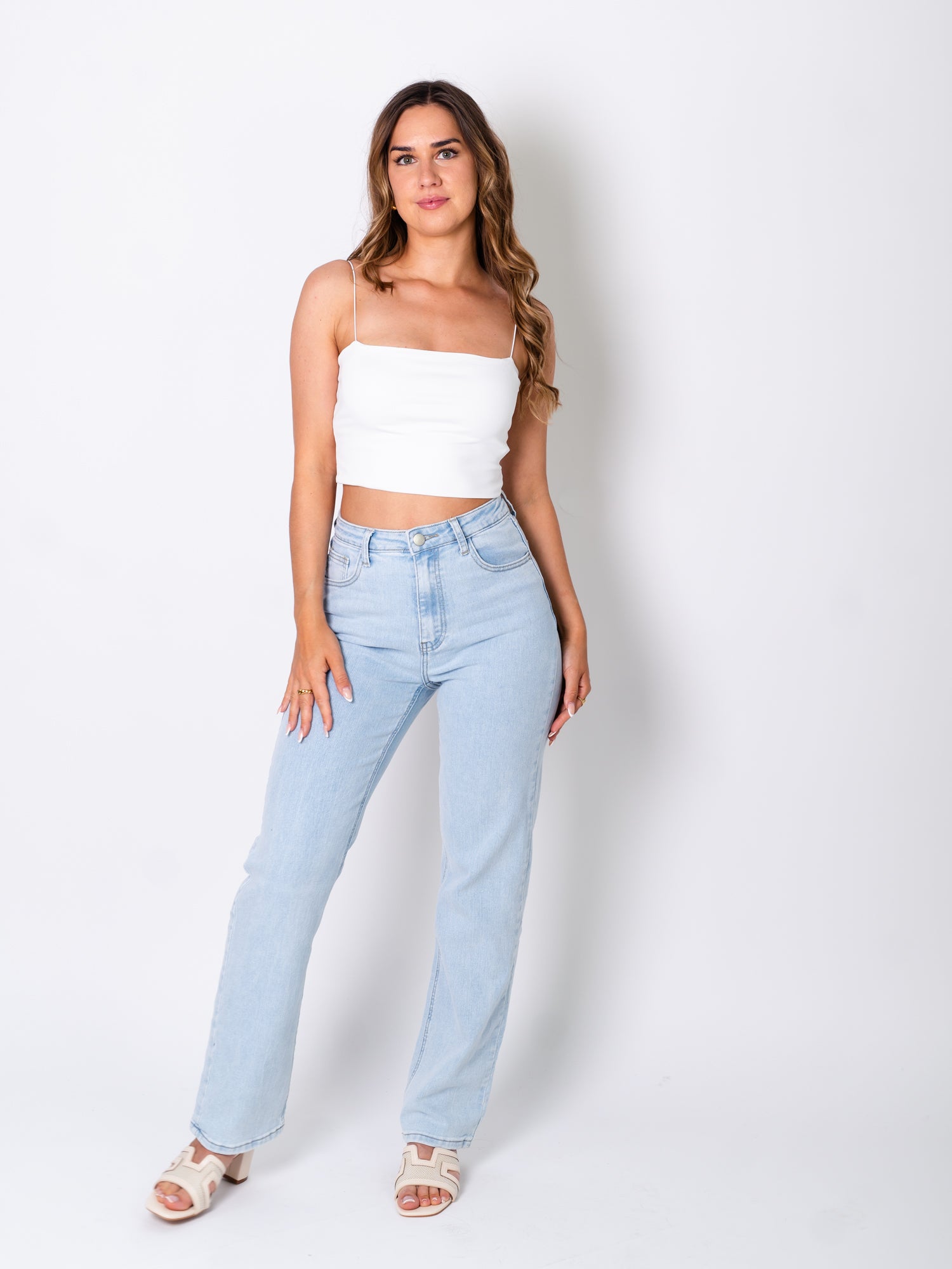 Celina Straight-Leg Jeans - Hellblau