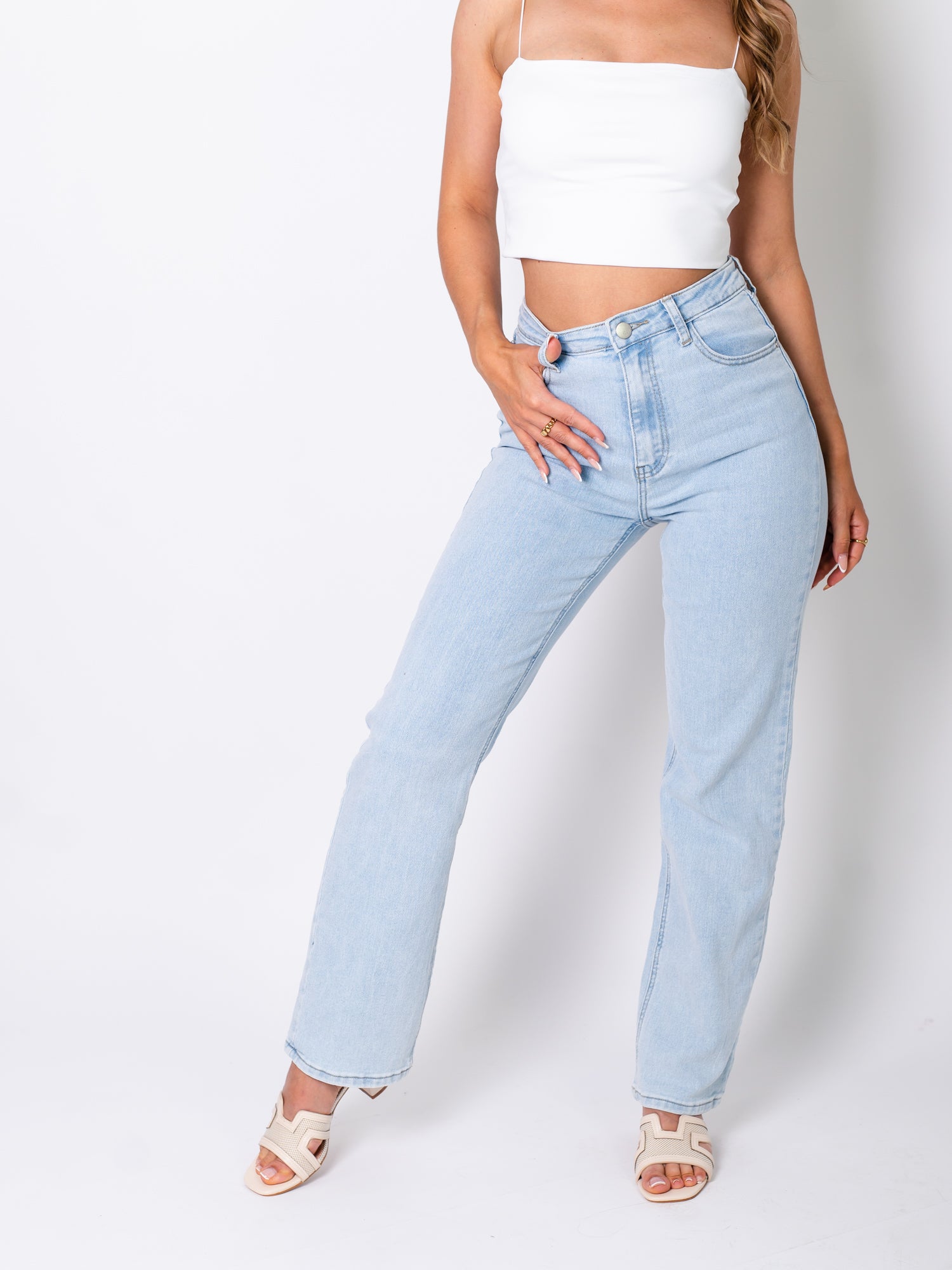 Celina Straight-Leg Jeans - Hellblau