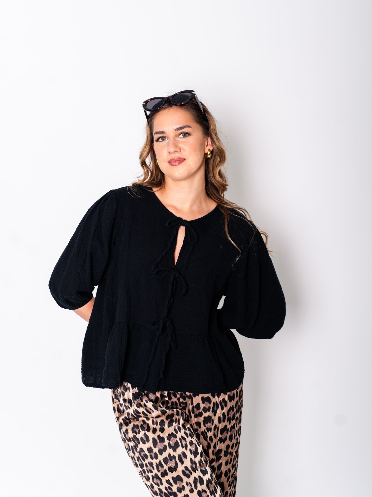 Sofia Musselin Bluse - Schwarz