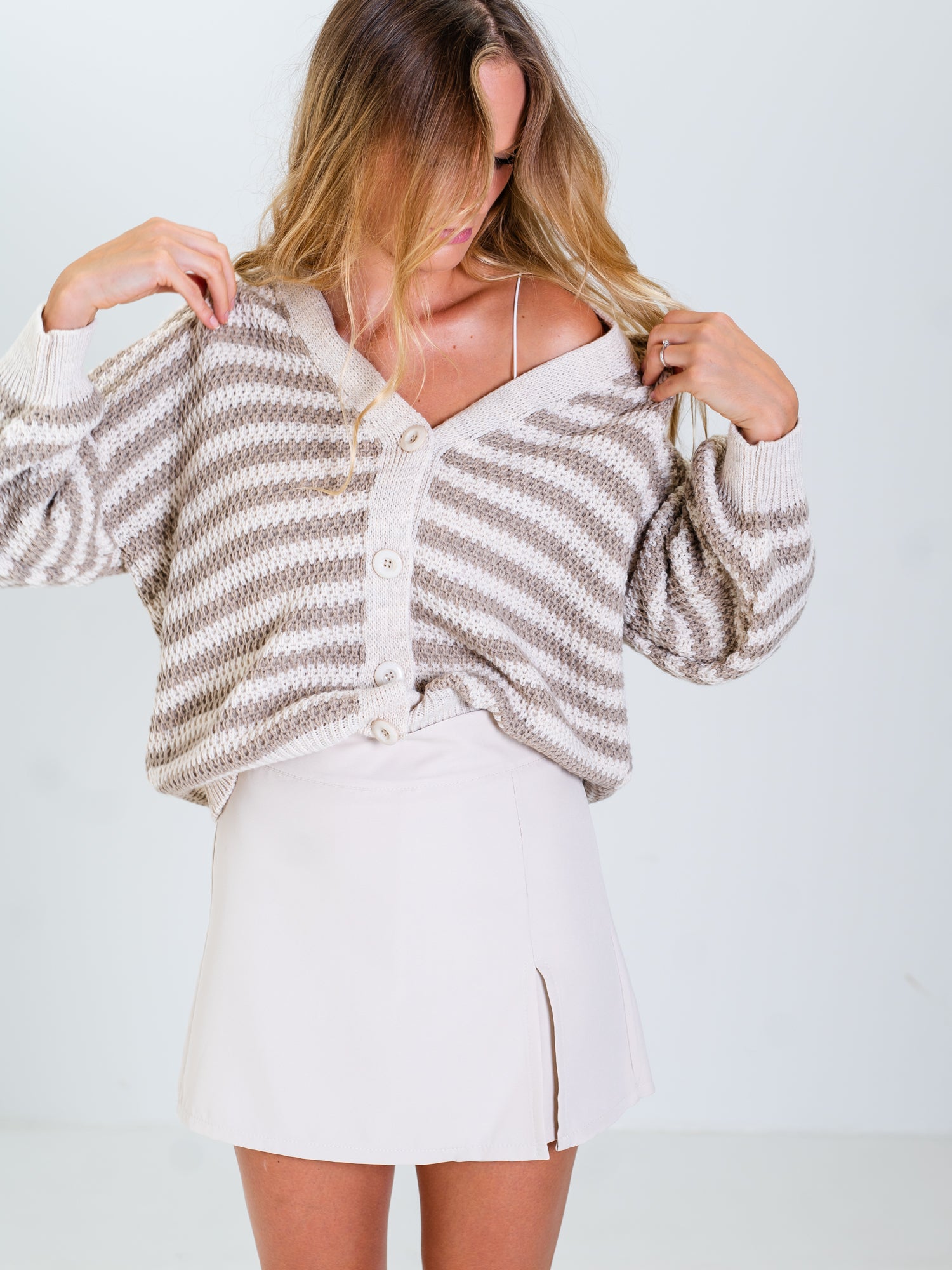 Kelly Cardigan - Taupe/Weiß