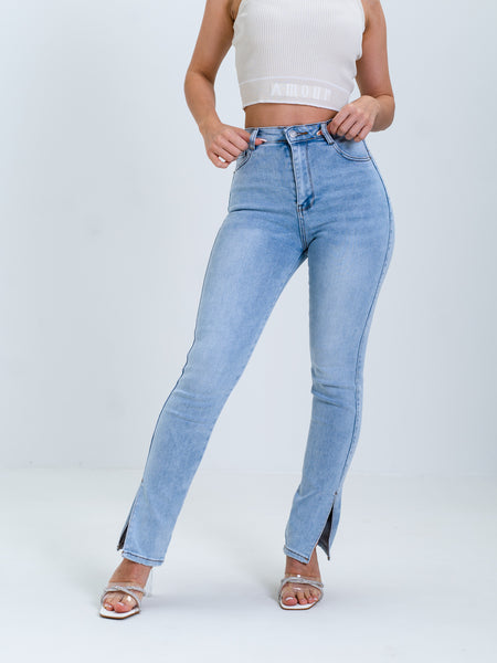 Holly Split Jeans