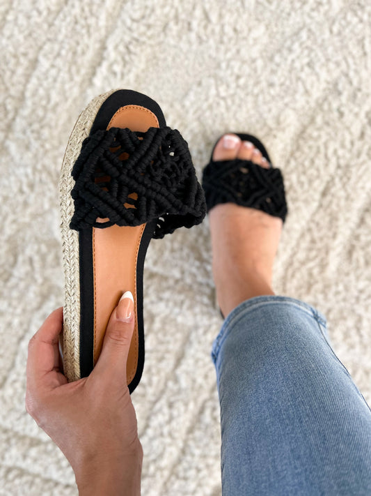 B-Ware 320. Sunny Häkel Pantolette - Schwarz Größe 40